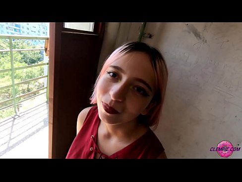 ❤️ Студэнт пачуццёвы адсмоктвае незнаёмца ў глыбінцы - сперма на твар Анал відэа у нас